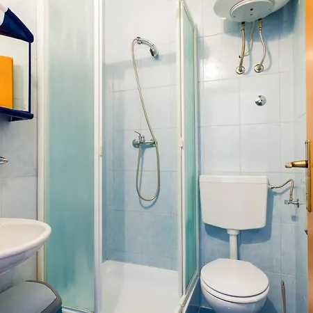 Apartman Nino Stinjan * Pula